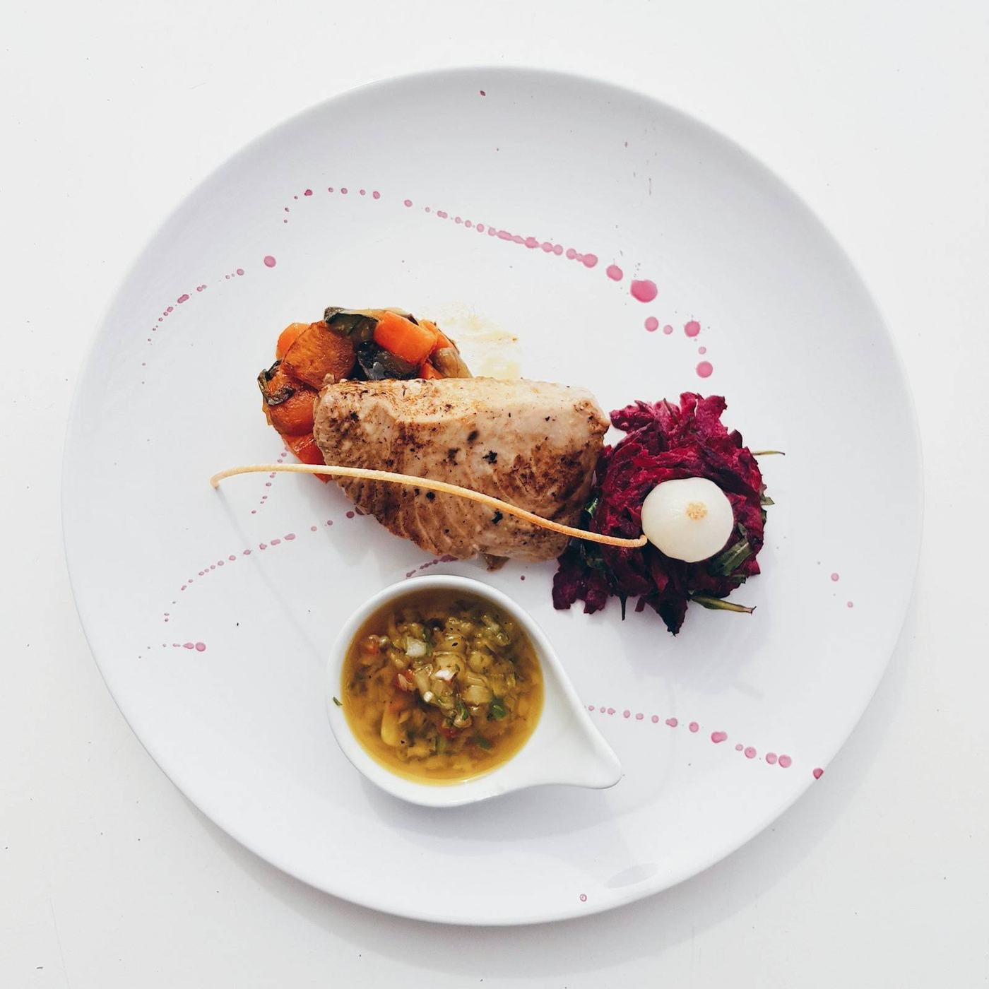 Porcelain crockery