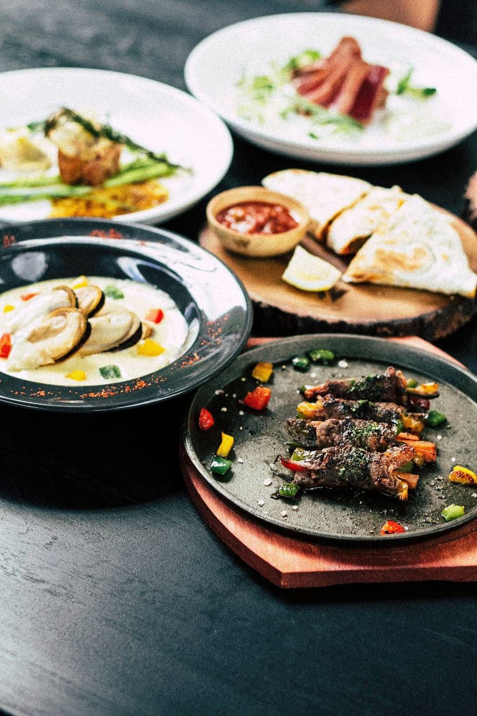 Serveware and platters